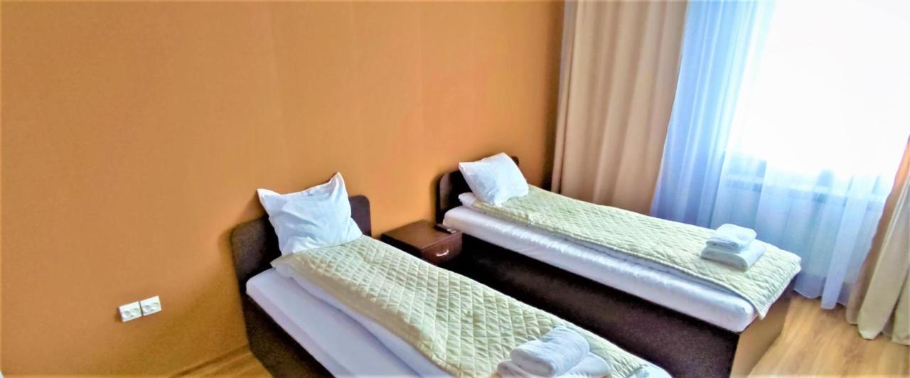 สปา โฮเต็ล กลอเรีย Hotel แชมิตช์ ภายนอก รูปภาพ